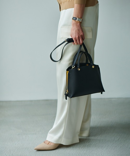 E'POR（エポール）の「【新色追加】【E'POR】 Y BAG Mini【雑誌掲載】（ハンドバッグ・レディース・チャコールグレー/ベージュ/ピンク/オレンジ/ブラック系その他/ホワイト系その他4/ダークブラウン/ライトグリーン/ブラウン系その他/ブラウン/ブルー系その他6/ブラック系その他3・FREE）」の14枚目の写真