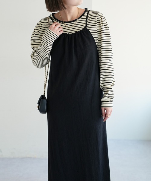 DISCOAT（ディスコート）の「ギャザーキャミカットワンピース（ワンピース・レディース・ブラック/ブルー・FREE）」の7枚目の写真