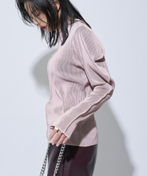 Solace(ソレイス)の「ウェーブショルダープリーツトップス(Tシャツ/カットソー・レディース・ピンク/ナチュラル/ブラック・FREE)」の17枚目の写真