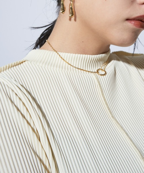 Solace(ソレイス)の「ウェーブショルダープリーツトップス(Tシャツ/カットソー・レディース・ピンク/ナチュラル/ブラック・FREE)」の15枚目の写真