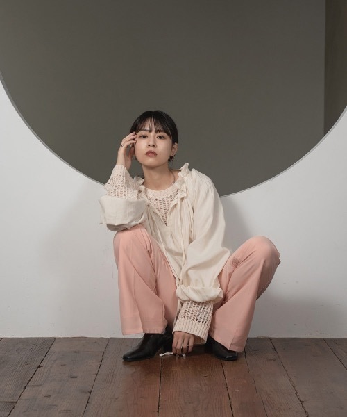 Amiur(エミレ)の「pale tone mesh pullover(ニット/セーター・レディース・アイボリー/ピンク系・FREE)」の11枚目の写真