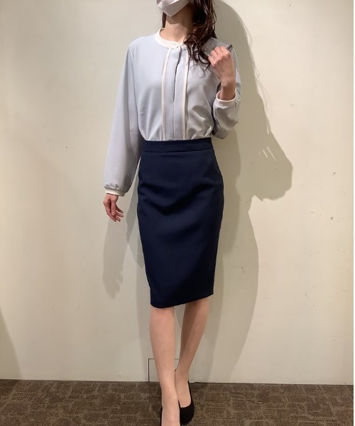 TOKYO SHIRTS（トウキョウシャツ）の「配色バンドカラー 長袖ブラウス（シャツ/ブラウス・レディース・ネイビー/ベージュ/サックスブルー/オフホワイト・M/L）」の13枚目の写真