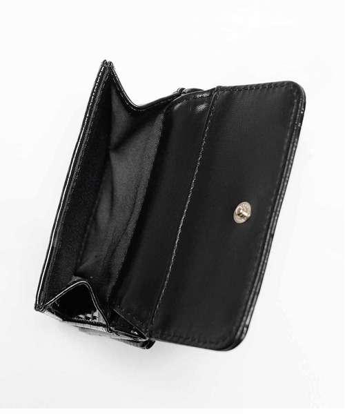 X-girl（エックスガール）の「FAUX CROC MINI WALLET（財布・レディース・フューシャピンク/ブラック/ライトブルー・ONE SIZE）」の4枚目の写真
