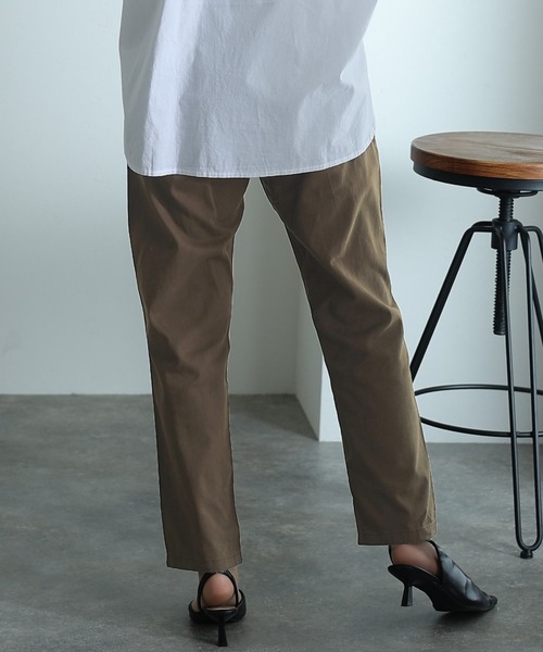 ElegChic(エレグシック)の「ハイライズテーパードパンツ(その他パンツ・レディース・カーキ/ブラック/ベージュ・M/L/XL/3L/4L)」の14枚目の写真