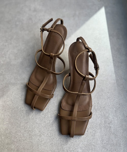 Chez toi（シェトワ）の「ラインヒールサンダル（サンダル・レディース・カーキ/ブラウン/アイボリー/ブラック・S/M/L）」の4枚目の写真