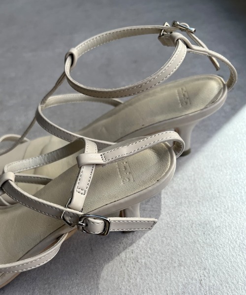 Chez toi（シェトワ）の「ラインヒールサンダル（サンダル・レディース・カーキ/ブラウン/アイボリー/ブラック・S/M/L）」の5枚目の写真