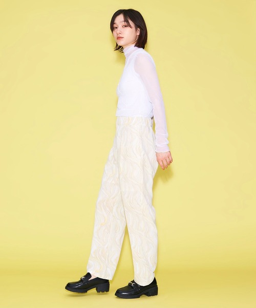 FOREVER 21（フォーエバー トゥエンティーワン）の「【MODE】マーブル柄パンツ（その他パンツ・レディース・ブラック/ホワイト・SMALL/MEDIUM）」の13枚目の写真