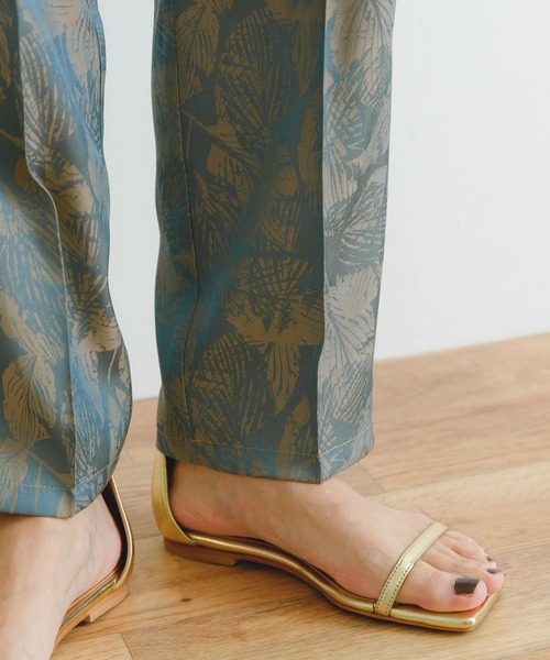 URBAN RESEARCH(アーバンリサーチ)の「リーフJQイージーパンツ(その他パンツ・レディース・グレー系その他/オレンジ系その他・36/38)」の4枚目の写真