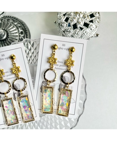 tone(トーン)の「【88eighty-eight】キラキラクリアフラワーゴールドピアス(MA)(ピアス(両耳用)・レディース・イエロー/クリア・FREE)」の5枚目の写真