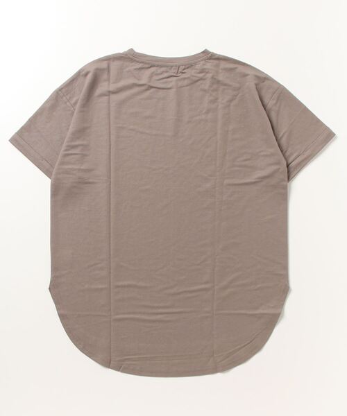 NAVY(ネイビー)の「SARARI 冷感ラウンドチュニックTシャツ(Tシャツ/カットソー・レディース・ライトベージュ/グレイッシュベージュ/ブラック/ブルー・フリー)」の15枚目の写真