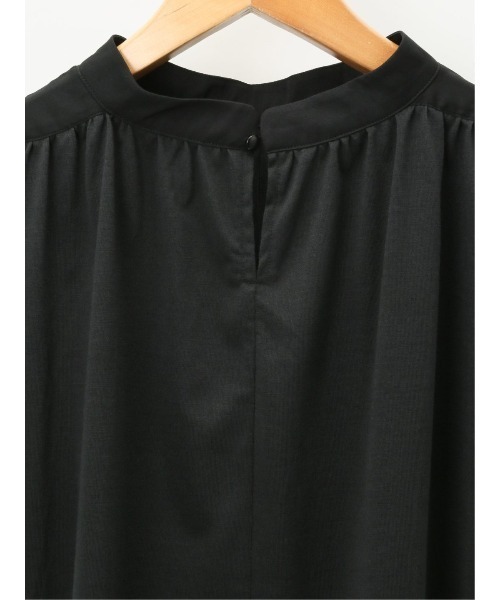 m.f.editorial(エムエフエディトリアル)の「m.f.エディトリアル レディース ハイブリッド プチハイネック半袖プルオーバー(Tシャツ/カットソー・レディース・ホワイト/ブラック/ベージュ/サックスブルー・MEDIUM/LARGE)」の21枚目の写真