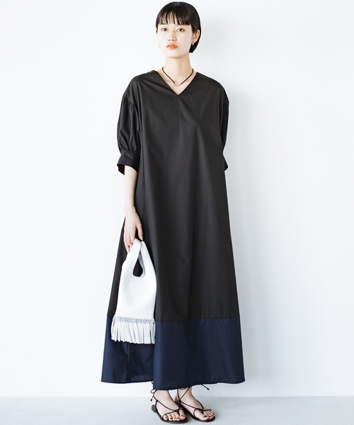 haco!(ハコ)の「ハートに首をつっこもう!衿ぐりがハート開きになったポジティブワンピース haco! FACTORY with ah(attach heart)!(ワンピース・レディース・ブラック系その他・SMALL/MEDIUM/LARGE/X-LARGE)」の4枚目の写真