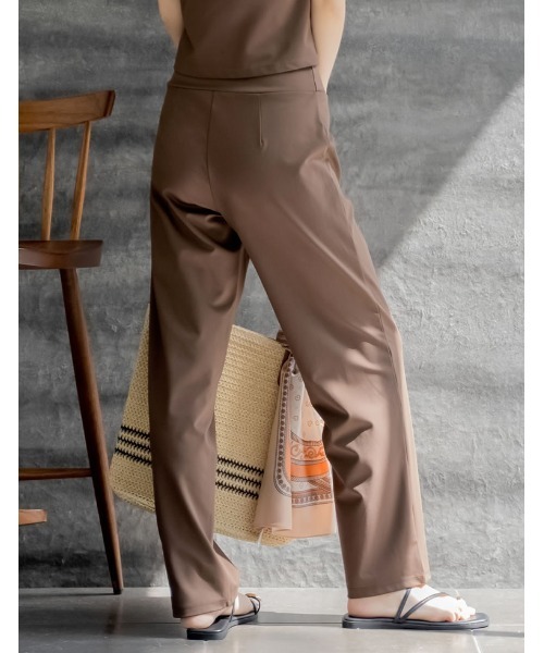 Re:EDIT（リエディ）の「[UVカット][接触冷感][速乾][水陸両用][DAILY SWIM][低身長/高身長/大きいサイズ有]ラッシュガードフロントスリットorスリットなし選べるスイムパンツ（水着・レディース・ブラック/ブラウン/ブラウン系その他/ブラック系その他・SHORT/MEDIUM/TALL/LARGE/X-LARGE）」の17枚目の写真