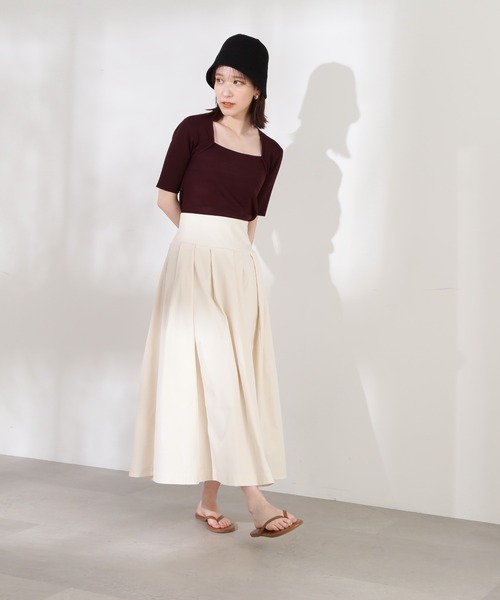 N.（N. Natural Beauty Basic）（エヌエヌナチュラルビューティーベーシック）の「◆トラペーズネックリブニット（ニット/セーター・レディース・ライトグレー/チョコ/マスタード・MEDIUM）」の7枚目の写真