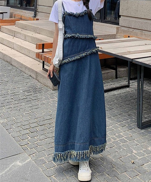NANEA(ナネア)の「デニム切り替えワンピース(ワンピース・レディース・ブルー・SMALL/MEDIUM)」の9枚目の写真