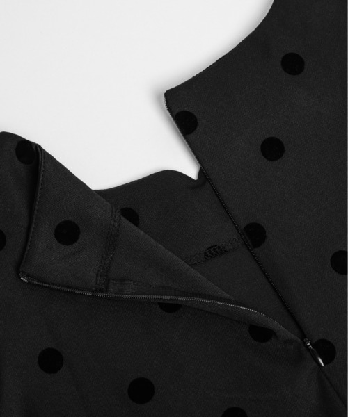 La-gemme（ラジェム）の「ドット柄プルオーバー（Tシャツ/カットソー・レディース・ブラック・M/L）」の6枚目の写真