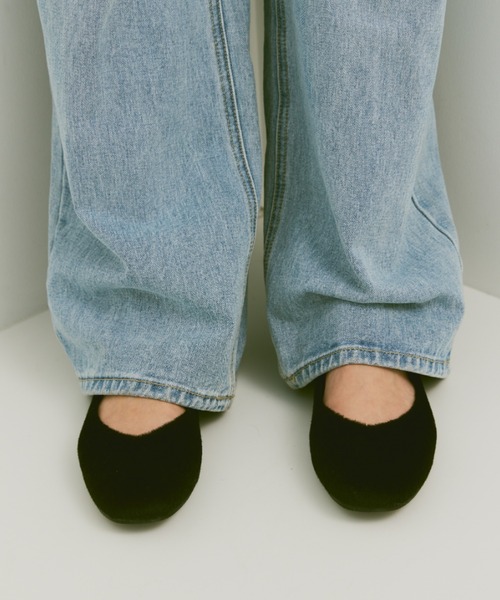 un/neu（アンノイ）の「ハラコラウンドパンプス / フラットシューズ（パンプス・レディース・グリーン/レッド/ブラック・L/M/S）」の8枚目の写真