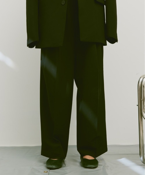 un/neu（アンノイ）の「ハラコラウンドパンプス / フラットシューズ（パンプス・レディース・グリーン/レッド/ブラック・L/M/S）」の20枚目の写真