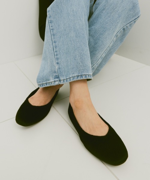 un/neu（アンノイ）の「ハラコラウンドパンプス / フラットシューズ（パンプス・レディース・グリーン/レッド/ブラック・L/M/S）」の6枚目の写真