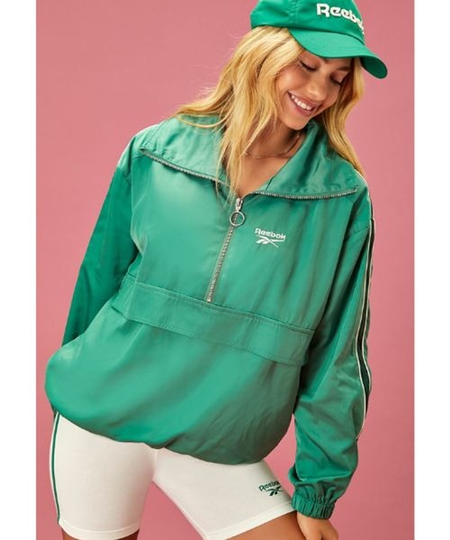FOREVER 21(フォーエバー トゥエンティーワン)の「【Reebok(リーボック)】コラボジャージプルオーバー(ジャージ・レディース・グリーン系その他3・SMALL/LARGE/MEDIUM)」の4枚目の写真
