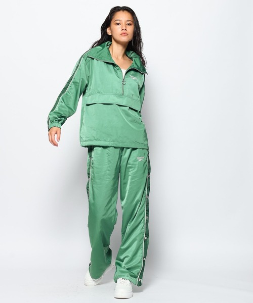 FOREVER 21(フォーエバー トゥエンティーワン)の「【Reebok(リーボック)】コラボジャージプルオーバー(ジャージ・レディース・グリーン系その他3・SMALL/LARGE/MEDIUM)」の9枚目の写真