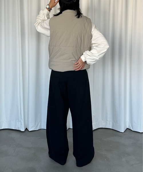 kutir(クティール)の「タックチノワイドパンツ(チノパンツ・レディース・カーキ/ブラック/ベージュ・LARGE/SMALL/MEDIUM)」の16枚目の写真