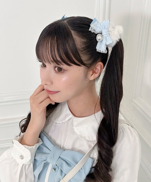 Honey Cinnamon（ハニーシナモン）の「ハートビジューリボンフェイクファーシュシュ（シュシュ・レディース・ブラック/サックスブルー・FREE）」の10枚目の写真