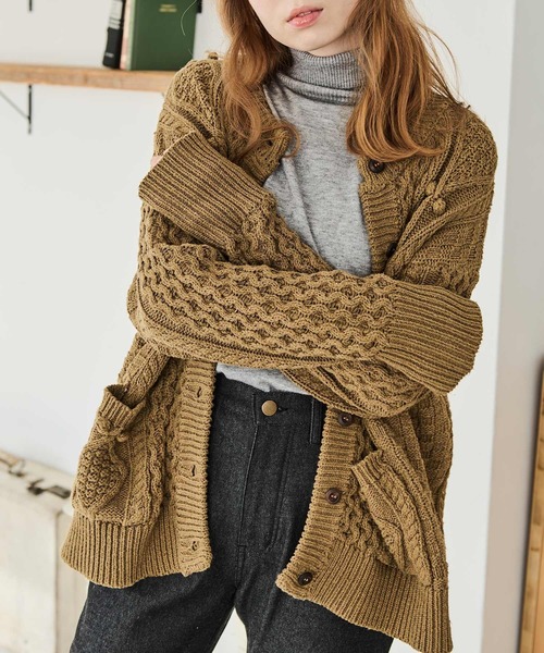 Crisp（クリスプ）の「タートルスリットスリーブニット（ニット/セーター・レディース・グレー/イエロー/ブルー/アイボリー・FREE）」の7枚目の写真