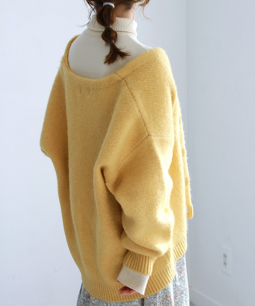 Crisp（クリスプ）の「タートルスリットスリーブニット（ニット/セーター・レディース・グレー/イエロー/ブルー/アイボリー・FREE）」の10枚目の写真