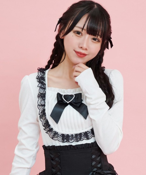 Secret Honey(シークレットハニー)の「ヨークレースカットソー(Tシャツ/カットソー・レディース・ブラック/オフホワイト・FREE)」の2枚目の写真