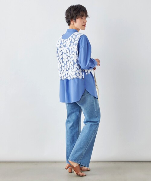 NOLLEY’S（ノーリーズ）の「ピンタックサテンシャツ（シャツ/ブラウス・レディース・サックスブルー/オフホワイト・38）」の5枚目の写真