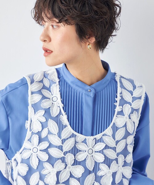 NOLLEY’S（ノーリーズ）の「ピンタックサテンシャツ（シャツ/ブラウス・レディース・サックスブルー/オフホワイト・38）」の16枚目の写真