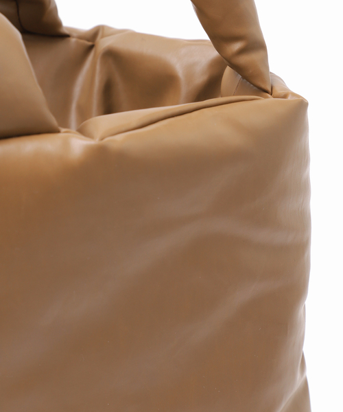 AP STUDIO（エーピーストゥディオ）の「【KASSL EDITIONS/カッスル エディションズ】Padetto tote BAG（トートバッグ・レディース・キャメル・FREE）」の13枚目の写真