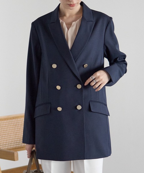 RIRIYANO（リリヤーノ）の「金ボタンテーラードジャケット　─RIRIYANO─（テーラードジャケット・レディース・ベージュ/ネイビー・SMALL/MEDIUM/LARGE/X-LARGE）」の3枚目の写真