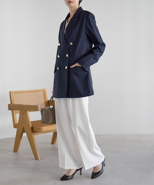 RIRIYANO（リリヤーノ）の「金ボタンテーラードジャケット　─RIRIYANO─（テーラードジャケット・レディース・ベージュ/ネイビー・SMALL/MEDIUM/LARGE/X-LARGE）」の11枚目の写真