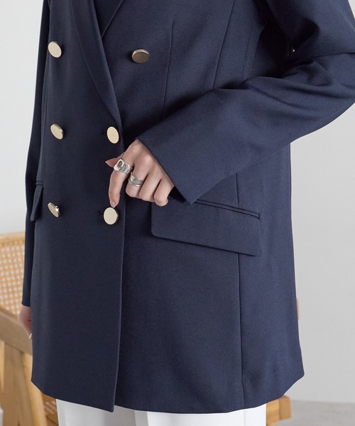 RIRIYANO（リリヤーノ）の「金ボタンテーラードジャケット　─RIRIYANO─（テーラードジャケット・レディース・ベージュ/ネイビー・SMALL/MEDIUM/LARGE/X-LARGE）」の14枚目の写真