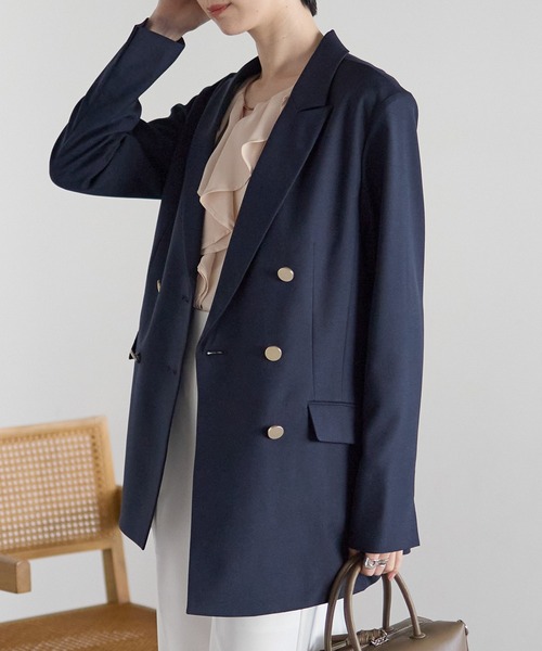 RIRIYANO（リリヤーノ）の「金ボタンテーラードジャケット　─RIRIYANO─（テーラードジャケット・レディース・ベージュ/ネイビー・SMALL/MEDIUM/LARGE/X-LARGE）」の21枚目の写真