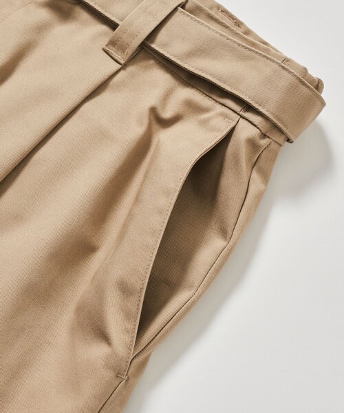 FREAK'S STORE(フリークスストア)の「限定展開 Wide Belted Slacks ワイドシルエット ベルテッド スラックス(スラックス・メンズ・チャコールグレー/ブラック/ベージュ/ネイビー/オリーブ・SMALL/MEDIUM/LARGE)」の18枚目の写真