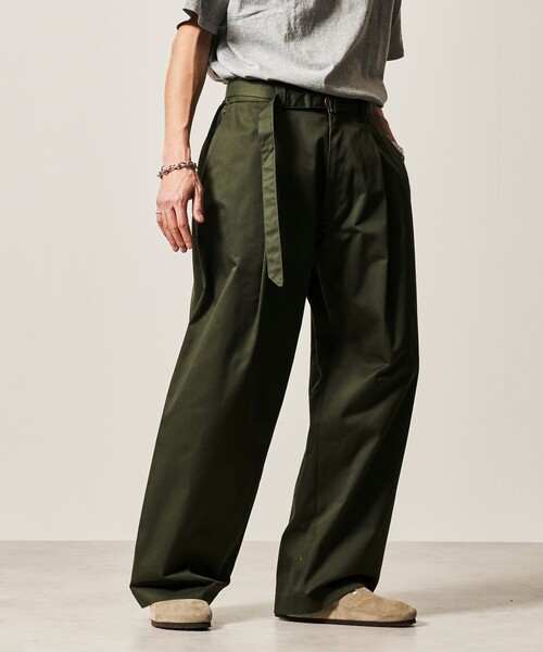 FREAK'S STORE(フリークスストア)の「限定展開 Wide Belted Slacks ワイドシルエット ベルテッド スラックス(スラックス・メンズ・チャコールグレー/ブラック/ベージュ/ネイビー/オリーブ・SMALL/MEDIUM/LARGE)」の22枚目の写真