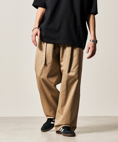 FREAK'S STORE(フリークスストア)の「限定展開 Wide Belted Slacks ワイドシルエット ベルテッド スラックス(スラックス・メンズ・チャコールグレー/ブラック/ベージュ/ネイビー/オリーブ・SMALL/MEDIUM/LARGE)」の11枚目の写真