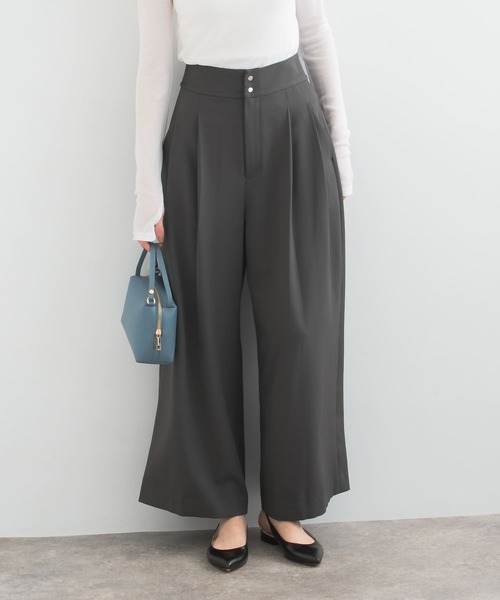 URBAN RESEARCH ROSSO WOMEN（アーバンリサーチ　ロッソ）の「ハイウエストタックワイドパンツ（その他パンツ・レディース・ライトベージュ/チャコールグレー・FREE）」の5枚目の写真