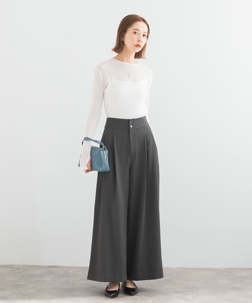URBAN RESEARCH ROSSO WOMEN（アーバンリサーチ　ロッソ）の「ハイウエストタックワイドパンツ（その他パンツ・レディース・ライトベージュ/チャコールグレー・FREE）」の10枚目の写真