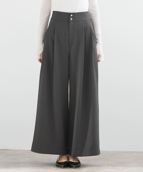URBAN RESEARCH ROSSO WOMEN（アーバンリサーチ　ロッソ）の「ハイウエストタックワイドパンツ（その他パンツ・レディース・ライトベージュ/チャコールグレー・FREE）」の12枚目の写真