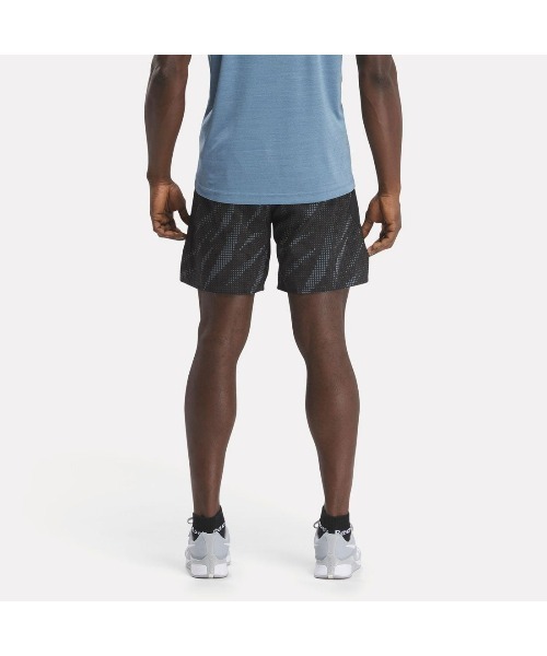 Reebok(リーボック)の「スピードショーツ 4.0 / SPEED SHORT 4.0 AOP(その他パンツ・メンズ・ブラック・LARGE/MEDIUM/SMALL/XX-LARGE/X-LARGE)」の2枚目の写真