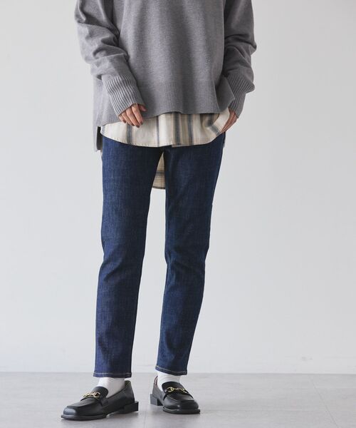 AMERICAN HOLIC(アメリカンホリック)の「【WEB限定】テーパードデニム(-3cm)(デニムパンツ・レディース・ワンウォッシュ/インディゴブルー/ライトインディゴブルー/ブルー系その他・L/XL/XS/S/M)」の13枚目の写真