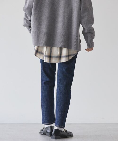 AMERICAN HOLIC(アメリカンホリック)の「【WEB限定】テーパードデニム(-3cm)(デニムパンツ・レディース・ワンウォッシュ/インディゴブルー/ライトインディゴブルー/ブルー系その他・L/XL/XS/S/M)」の15枚目の写真