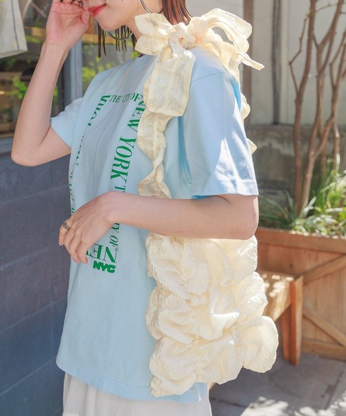 Casselini（キャセリーニ）の「Casselini/ギャザースクエアショルダーバック（ショルダーバッグ・レディース・ブラック/ライトブルー/オフホワイト・FREE）」の2枚目の写真