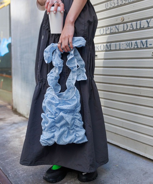 Casselini（キャセリーニ）の「Casselini/ギャザースクエアショルダーバック（ショルダーバッグ・レディース・ブラック/ライトブルー/オフホワイト・FREE）」の21枚目の写真