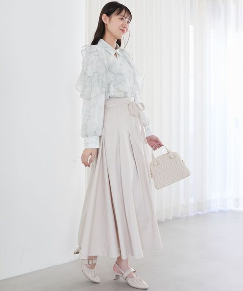 MAJESTIC LEGON（マジェスティックレゴン）の「ステッチラインタックフレアスカート（スカート・レディース・アイボリー/ネイビー/ブラック系その他2/ブラック・X-SMALL/SMALL/MEDIUM）」の8枚目の写真