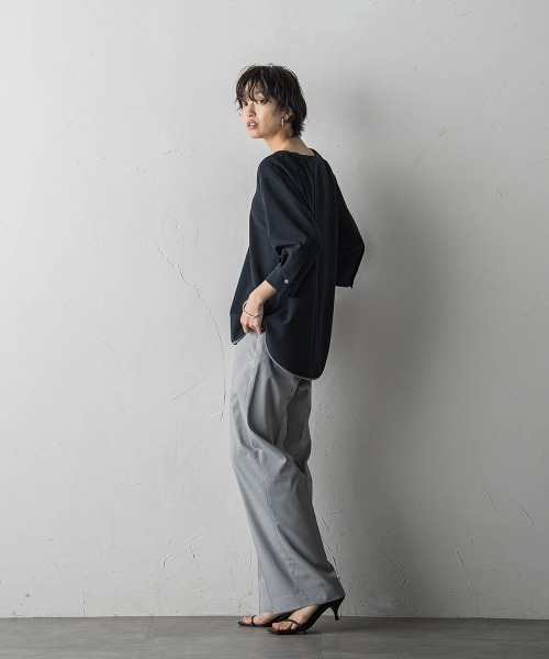 MAYSON GREY(メイソングレイ)の「配色パイピングフレアブラウス(シャツ/ブラウス・レディース・ネイビー/オフホワイト・M)」の15枚目の写真